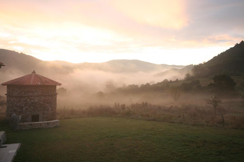 Hotel Casona Cuervo San Tirso de Candamo Exteriér fotografie